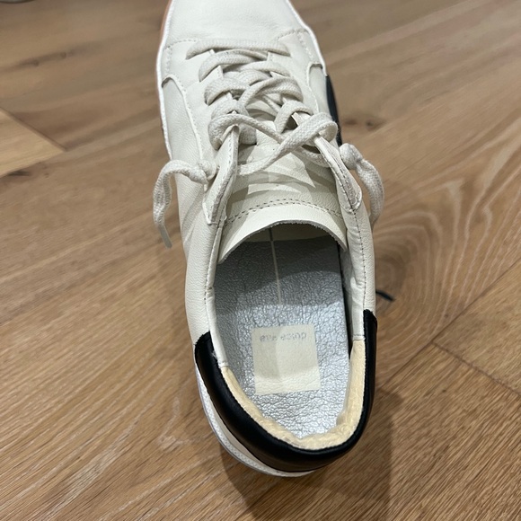 Dolce Vita Zina Low Top Sneaker - Picture 9 of 10